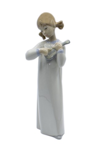 Lladro figurine girl with - lladro,