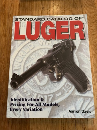 Standard catalog luger - standard,