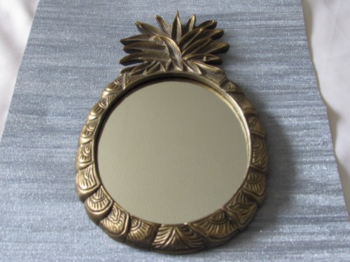 Fun art deco style - art,