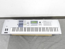 Yamaha MOTIF ES7 76 Key