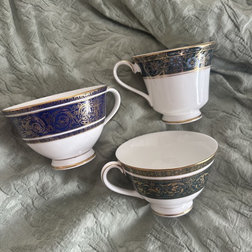 Royal doulton mixed - royal, pattern
