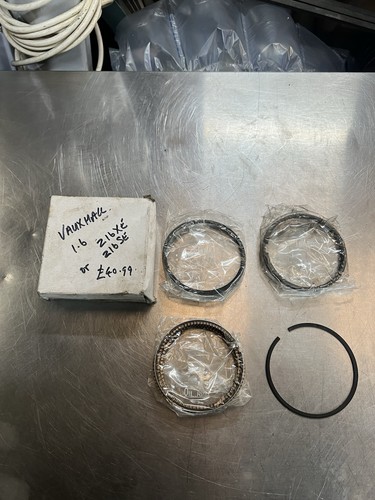 Piston ring set 5308 - set, for