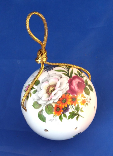 Pomander bone china - bone,