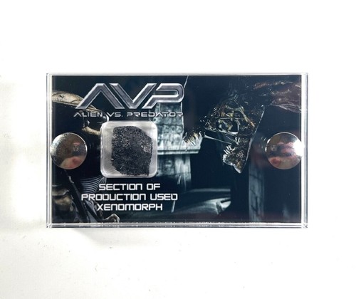 Movie prop piece - display, alien
