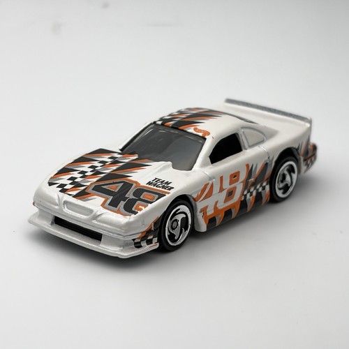 Hot wheels mustang cobra pearl - hot,