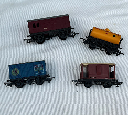 Gauge freight wagons job - oo,