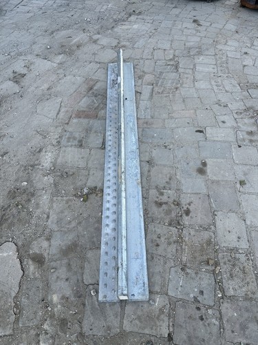 Steel cavity wall lintel - steel, x