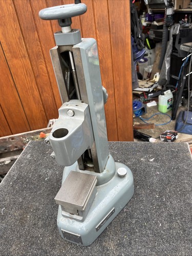 Instrument stand metrology dti - instrument,