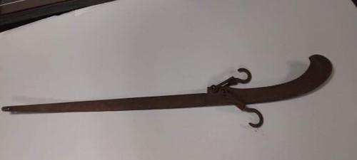 Antique cast iron - 37",