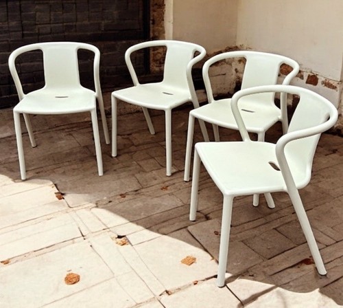 White designer patio - white,