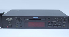 TASCAM MD-301MKII Professional Mini Disc Recorder TEAC AC100V 50/60Hz 13W