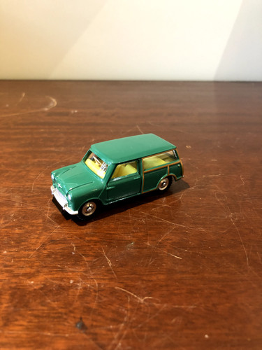 Dinky toys 197 morris - dinky,