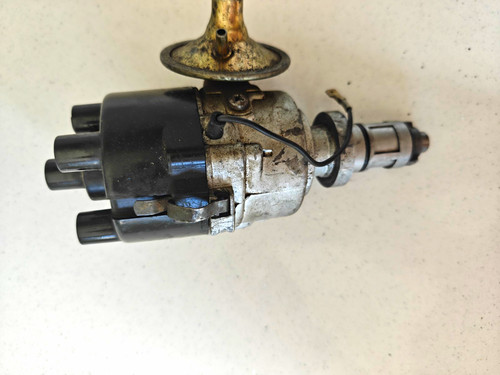 Lucas distributor cap - lucas, cap,