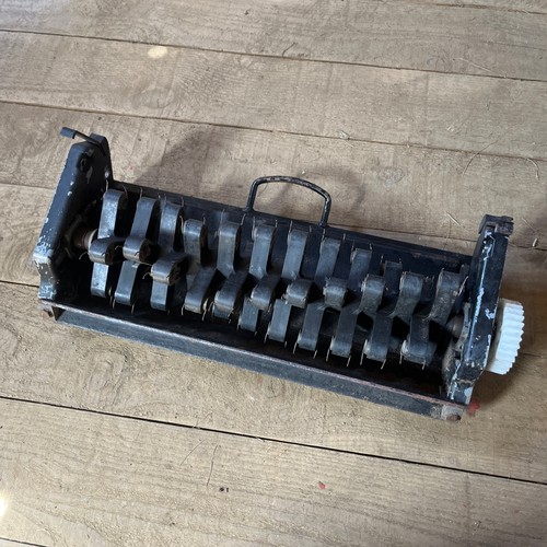 Scarifier cassette for - qx,