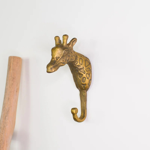 Gold metal giraffe wall - gold, hook
