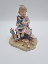 Paintbox Poppets, Grandma's