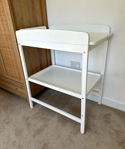 White wooden baby changing - white,