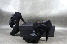 Pura Lopez Ante 29 Black Heels