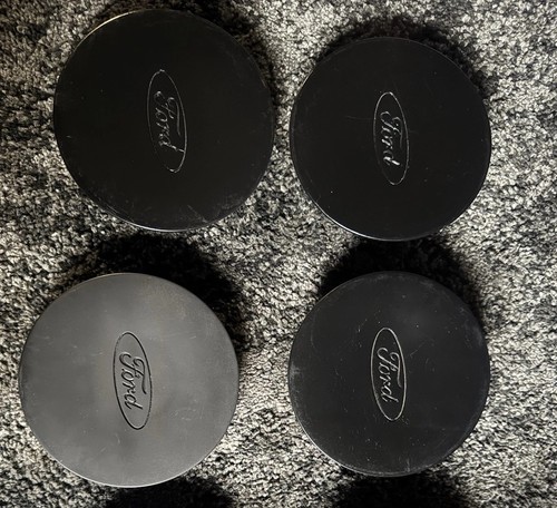 Escort mk6 rs2000 center caps - escort,