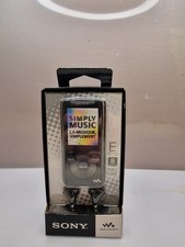 Sony Walkman NWZ-E384 Black