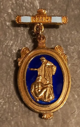 Good vintage royal - r.m.h.,