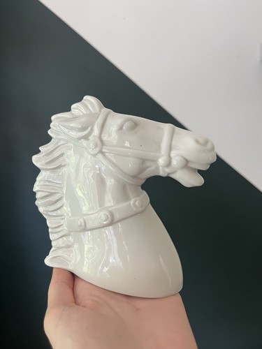Ceramic white glazed - white,