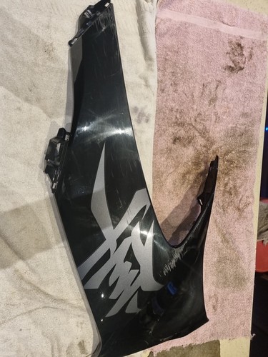 Suzuki hayabusa right - suzuki, fairing