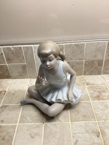 Rare lladro nao - nao, 147