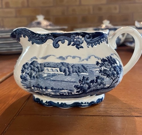 Royal worcester palissy avon - royal,