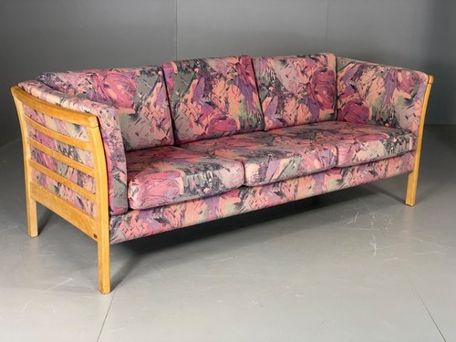 Vintage stouby sofa floral - vintage,