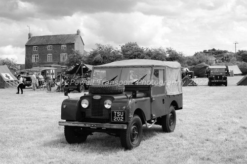 Photo 12x8 landrover series - 12x8,