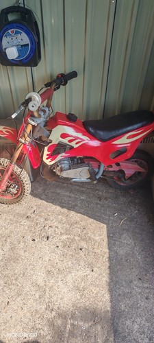 Red pocket bike with spare - red,