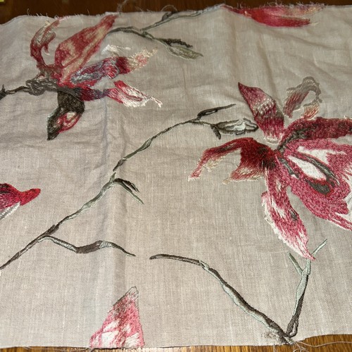 116 embroidered linen - x,