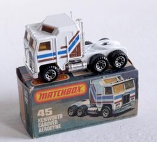 MATCHBOX /  LESNEY  1-75 SUPERFAST (45c) KENWORTH CABOVER AERODYNE BOXED)