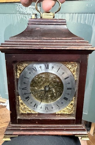 Vintage mantle bracket clock - a,