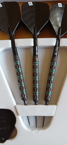 Rob cross black edition - cross, darts
