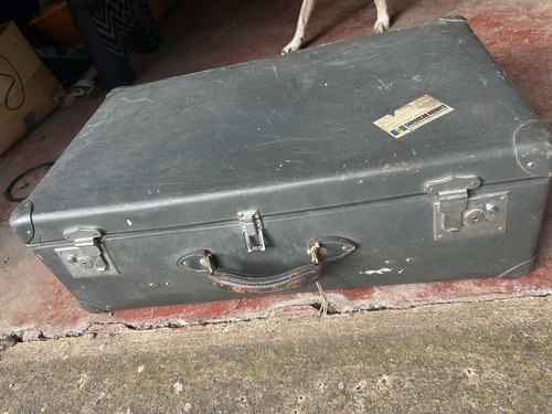 Global trotter vintage luggage - global,