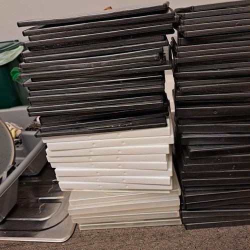 Dvd cases mixed - lot, of