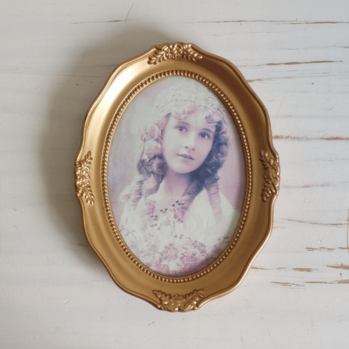 Vintage wall photo frame gold - ,