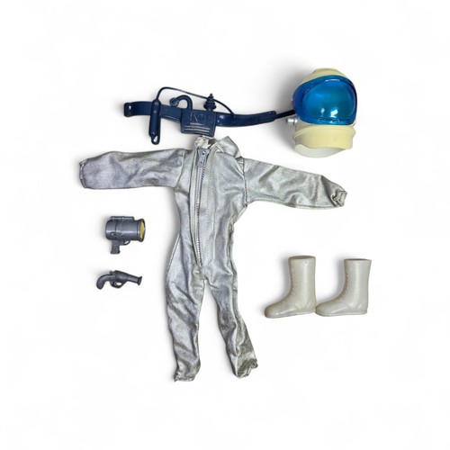 Vintage tommy gunn space - vintage,