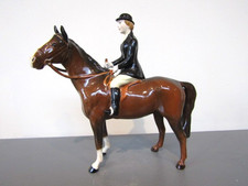 Beswick HUNTSWOMAN  ( Brown)