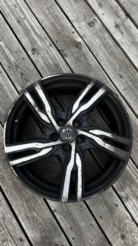 Genuine volvo v40 design - volvo,