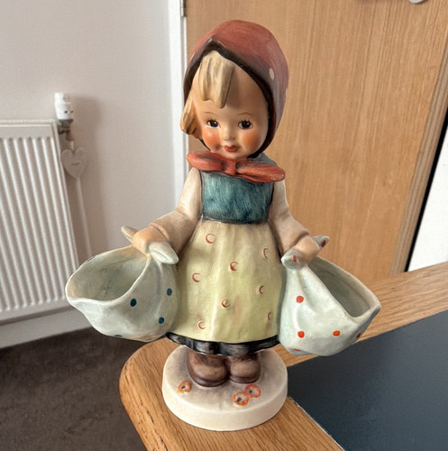 Goebel porcelain girl mothers - porcelain,