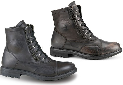 Falco aviator motorcycle - motorcycle, boots