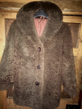 Vintage Ladies Sheepskin Coat