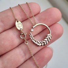 Hallmarked 9ct Yellow Rose