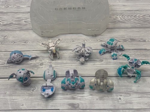 Bakugan bundle figures with - bakugan,