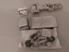 Promod Bedford MJ/Mk 4x4 Flat Bed Lorry with atlas crane model kit 