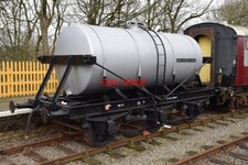 PHOTO  1993 MILK TANKER NO.44000  LMS FITTED MILK TANKER NO.44000 AT MIDSOMER NO