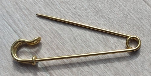 Antique brass kilt pin large - antique,